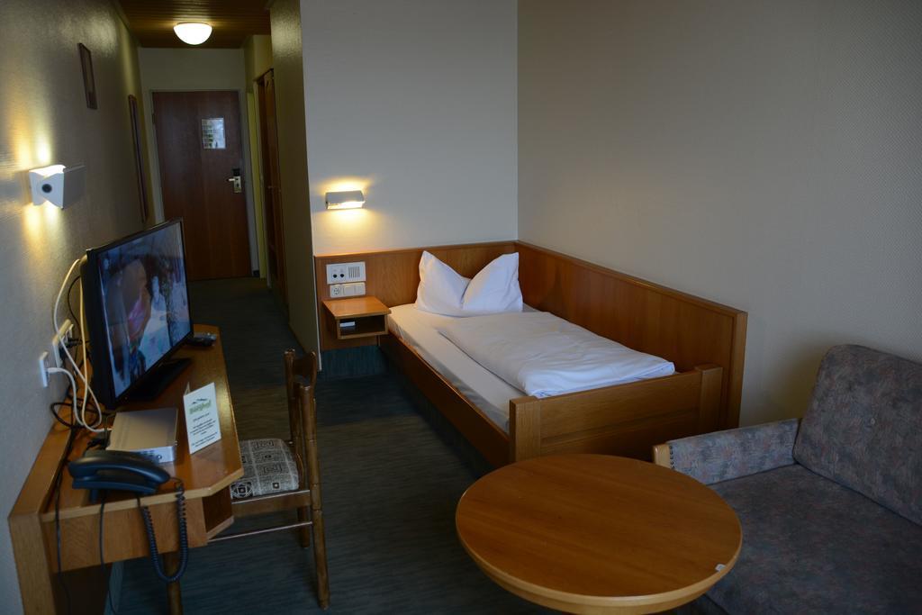 Hotel Berghof Petersberg  Екстер'єр фото